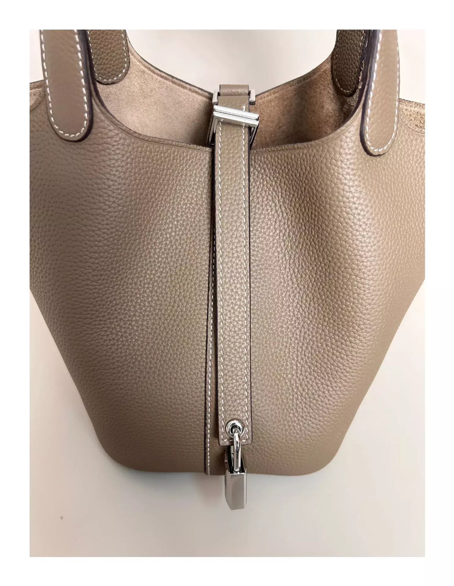 Signature Mayfair - Genuine Leather Bucket Bag